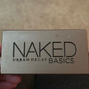Naked Urban Decay Basics Eyeshadow Palette